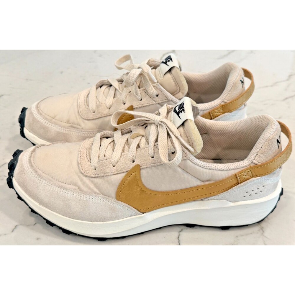 Nike Waffle Debut Light Orewood Brown Gold Womens Size 9 Athletic Shoes Sneakers